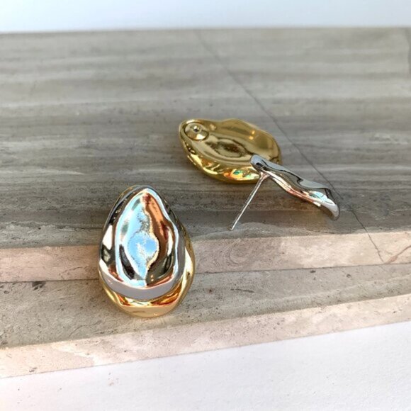 NEW~ Anthropologie The Petra Mixed Flat Post Earrings - Picture 2 of 9